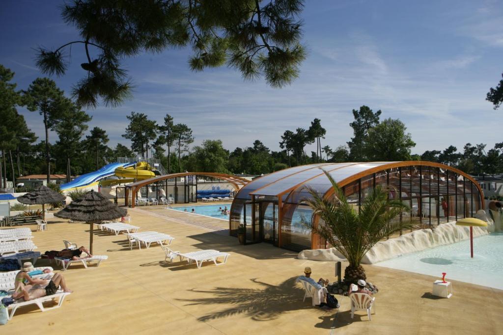 Camping Officiel Siblu La Pignade Ronce-les-Bains Exterior photo